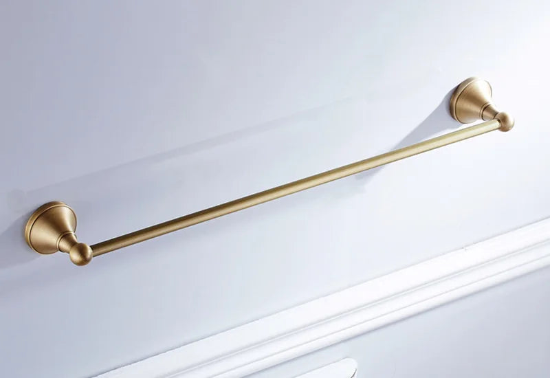 Moderne badkameraccessoireset van messing - elegant en duurzaam