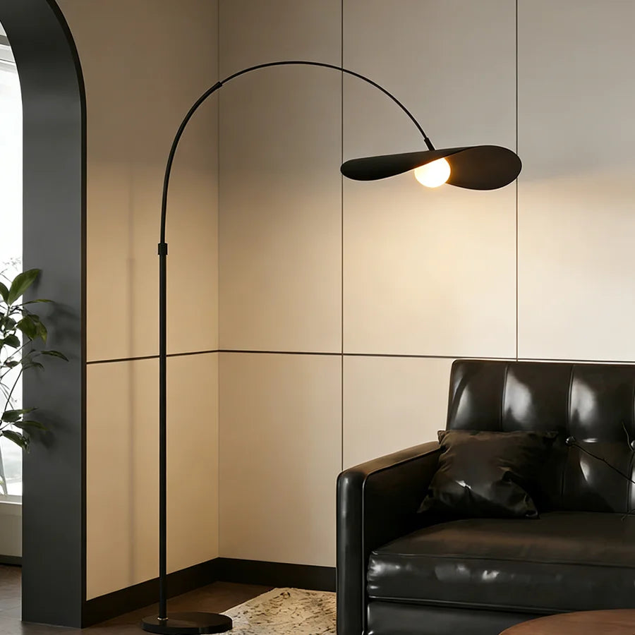 Trapidoor Booglamp – Zwart ijzer – 226x110cm