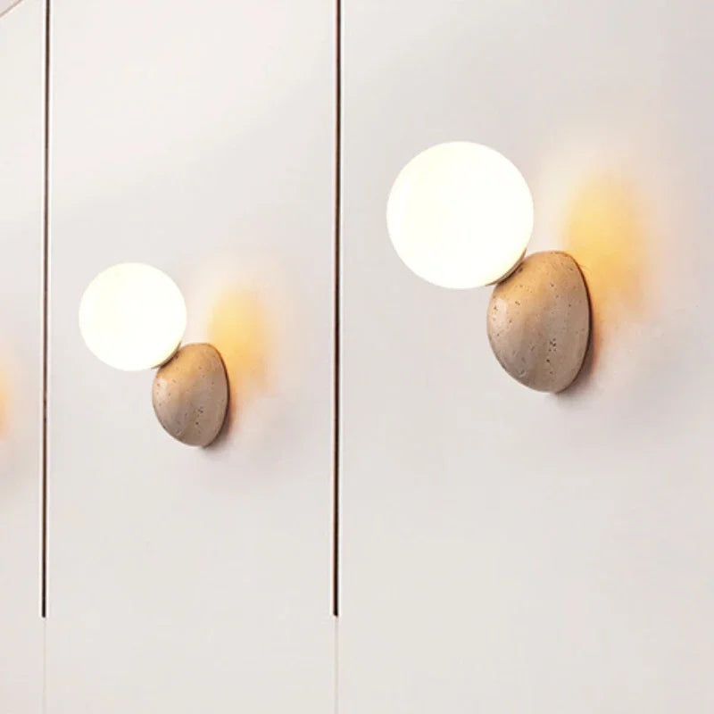 Ronde stenen wandlamp – Warmwit nachtkastlamp