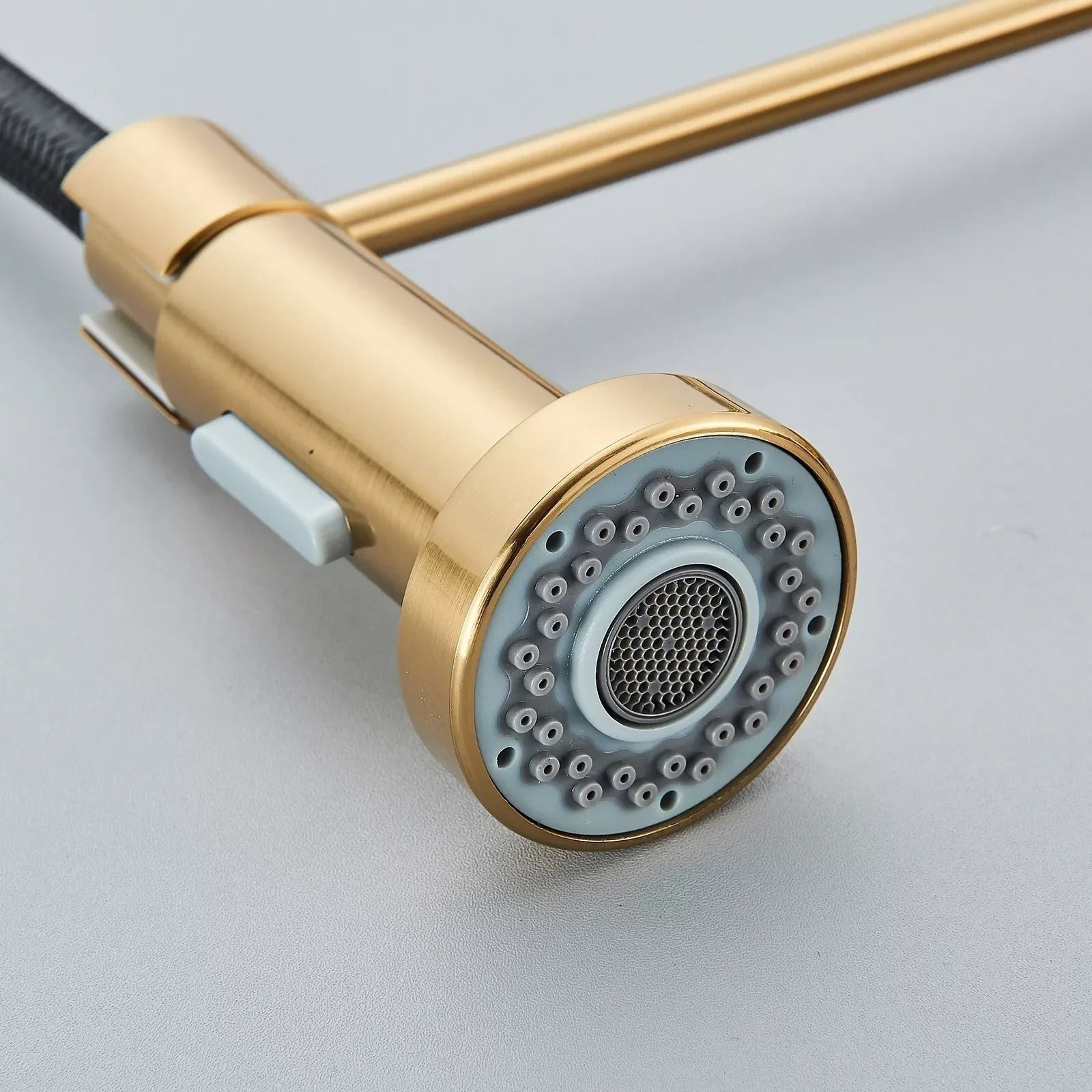 Küchenarmatur mit ausziehbarer Handbrause Spiralsprühkopf - Küchenmischbatterie aus Messing