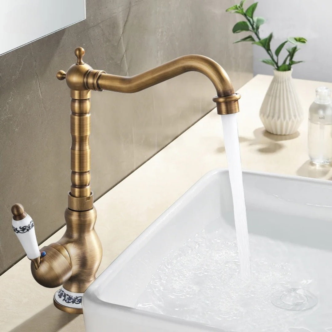 Antike Bronze Messing Küchenarmatur – 360° Drehbarer Mischhahn für die Arbeitsplatte