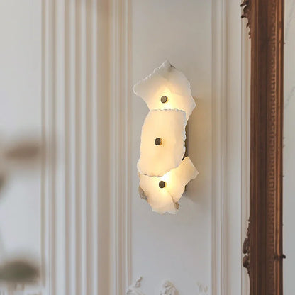 LED-wandlamp van marmer en koper