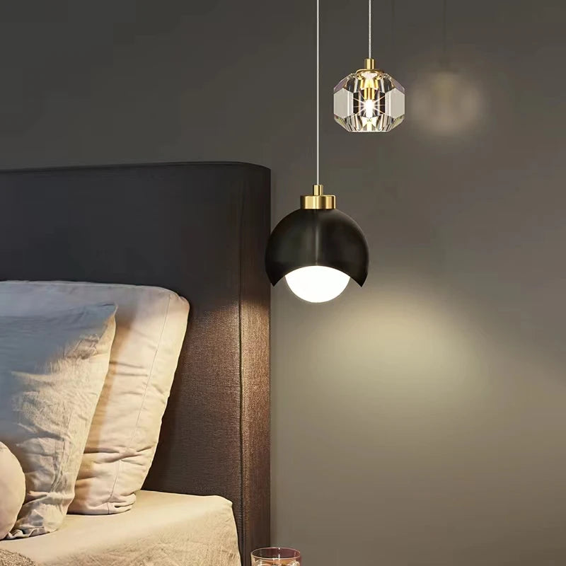 Boogarm Kristallen Hanglamp – Zwart & Goud