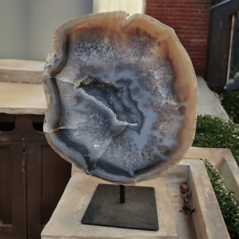 Agaat op stalen standaard druzy opening