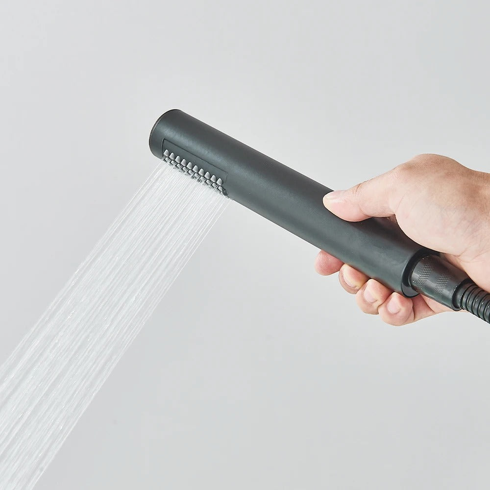 Stand-Badewannenarmatur – Einhebelmischer mit 360° schwenkbarem Auslauf und Handbrause